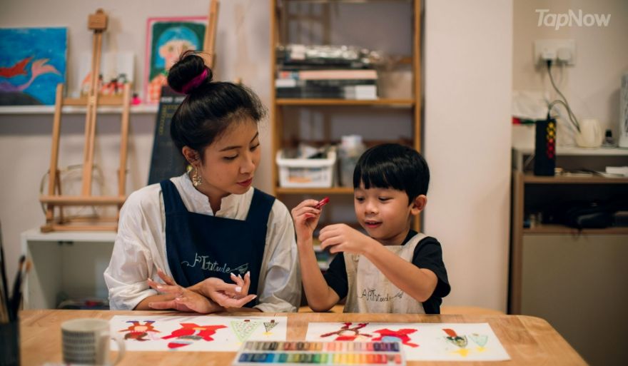 ART CLASSES FOR CHILDREN - group and private art lessons